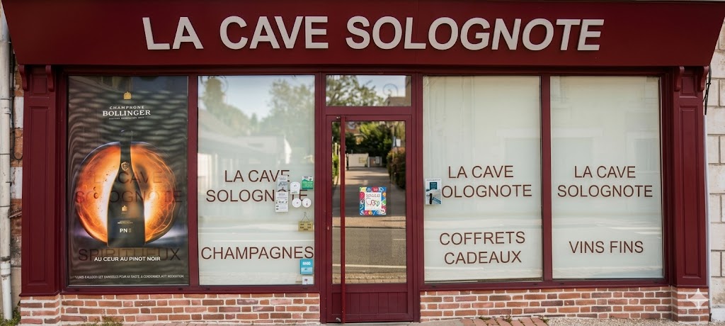 Vitrine champagne de La Cave Solognote
